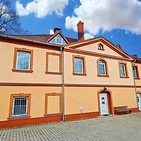 Apartments Gato Karlovy Vary Dalovice Exterior photo